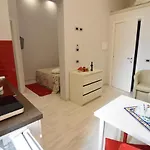 Nana فندق مبيت وإفطار نابولي