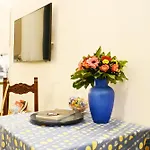 فندق مبيت وإفطار Nana 4*