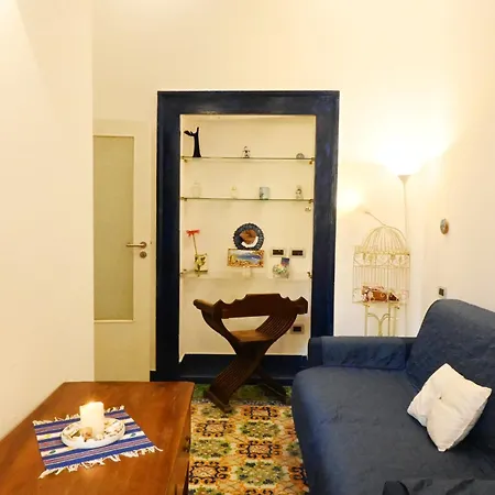 Couette-café Nanà 4*