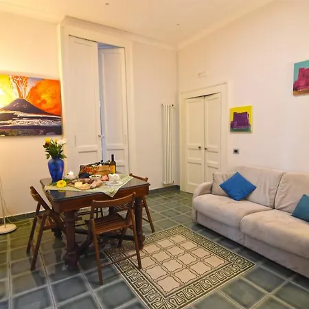 Nanà Bed & Breakfast 4*