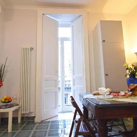 Nanà 4* Napoli